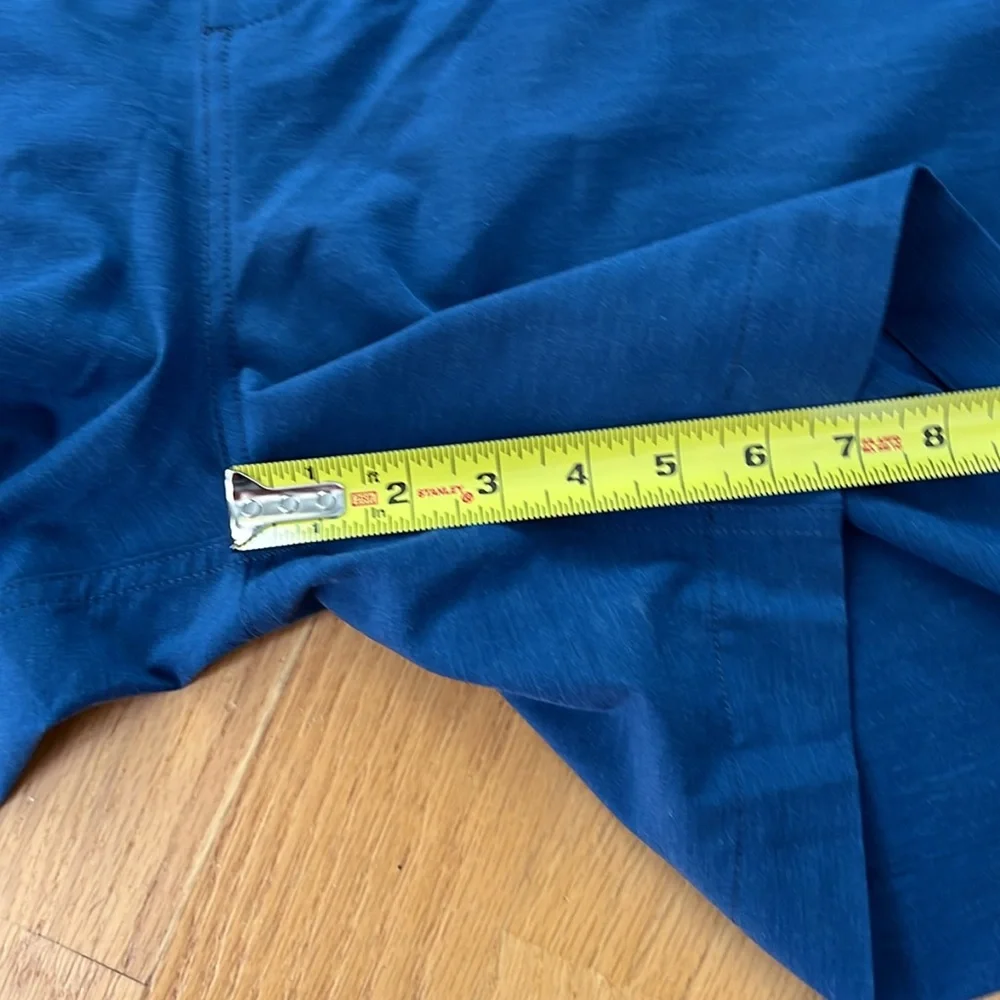 FAHERTY All Day shorts size 40 blue NWOT